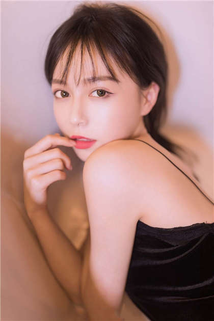 爱爱小说很黄的-详细描写肉肉的文章_魅性9课