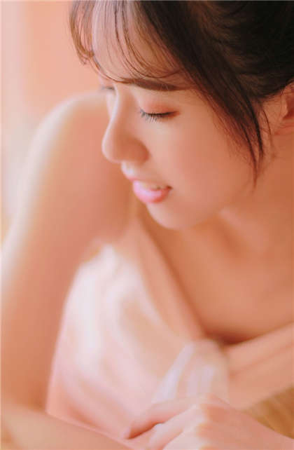 中年熟妇的大黑唇-在公共汽车上被弄高gl_魅性9课