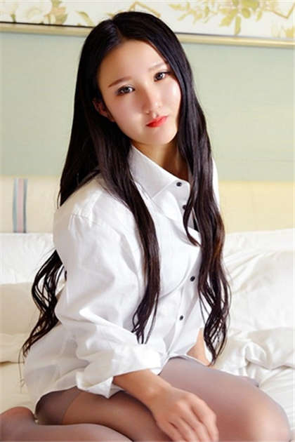 黄明昊×你小说污文-能让女人下面湿到不行的小说_魅性9课