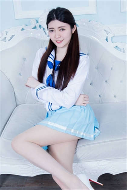 污啊污啊啊-和三个熟女教师的激情_魅性9课