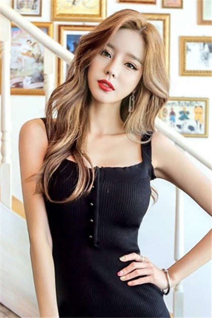 在学校里啊啊-娇妻被老头玩弄jH小说_魅性9课