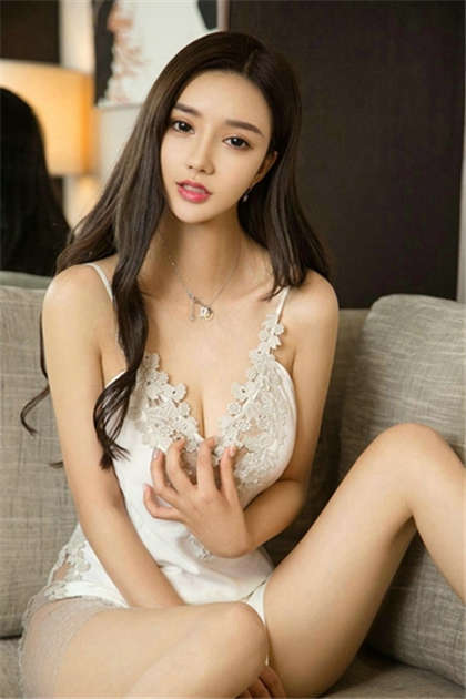 很多肉肉很污的小说-舔下面的成人片_魅性9课