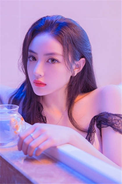 让人看了双腿湿的文章-好湿用力啊进来轻点_魅性9课