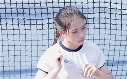 污到流水的故事-三个洞都被巨物塞满爽_魅性9课