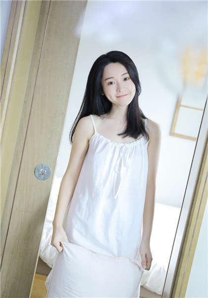 带剧情的辣文-我顶的校花合不拢腿_魅性9课