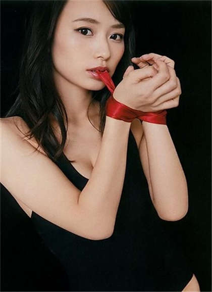 被灌满肚子调教走路-公媳为抢孩子与儿子大打出手_魅性9课