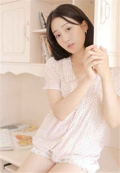 兄妹污小说-淫男乱女之小雄的故事_魅性9课