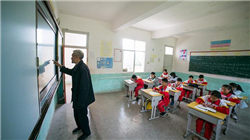 飞的最远的纸飞机，苏珊纸飞机69.14米(附折法)