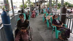 世界前十高峰，每年珠穆朗玛峰都死很多人！