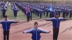 好看的印度电影排行榜，摔跤吧爸爸力挽狂澜斩获第一！