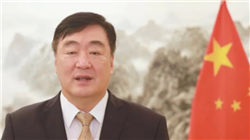 世界上视力最好的人，比华为P30看的还要远