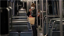 世界十大高端眼镜品牌，第一眼镜上镶嵌宝石珍珠钻石！