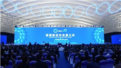 世界十大奇特海滩，梦幻与浪漫结合的撩妹圣地